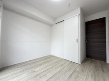 【東京都/杉並区阿佐谷北】MSマンション阿佐ヶ谷 洋室：約5.3帖、ウォークインクローゼットあり