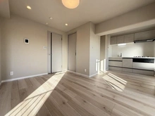 【東京都/杉並区梅里】グランドメゾン新高円寺 LDK