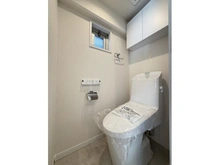 【東京都/杉並区梅里】グランドメゾン新高円寺 トイレ