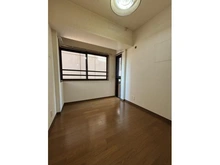 【東京都/杉並区梅里】グランシティ杉並高円寺 洋室：約4.3帖