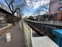 【東京都/杉並区高井戸西】朝日シティパリオ 神田川（現地より約150m）