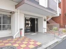 【東京都/練馬区関町北】武蔵関ハイツ A棟  エントランス