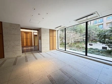 【東京都/杉並区高井戸東】パークシティ浜田山 E棟 エントランス