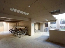 【東京都/杉並区成田東】デュオ・スカーラ阿佐ヶ谷 駐輪場