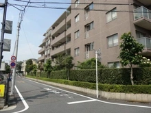 【東京都/練馬区桜台】氷川台南パーク・ホームズ 前面道路
