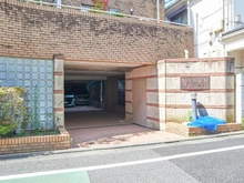 【東京都/杉並区久我山】プレミアム久我山 エントランス