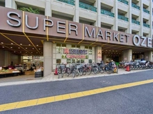 【東京都/杉並区高井戸東】ファミールグラン高井戸デュープレックス  オオゼキ高井戸店（現地より約240m）