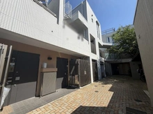 【東京都/杉並区成田東】LAYERS HOUSE 杉並善福寺川公園 共用部