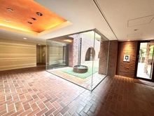【東京都/杉並区成田東】ザ・ライオンズ杉並善福寺川緑地 共用部