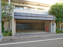 【東京都/杉並区西荻南】ブリリア西荻窪 駐車場