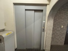 【東京都/杉並区梅里】新高円寺ロイヤルマンション 共用部：エレベーター