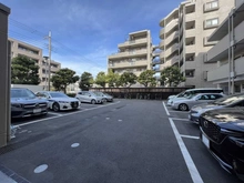 【東京都/板橋区成増】アドミレー成増 駐車場