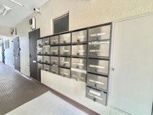 【東京都/世田谷区下馬】マンション祐天寺 メールBOX