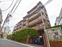 【東京都/渋谷区代々木】アールヴェール代々木 外観