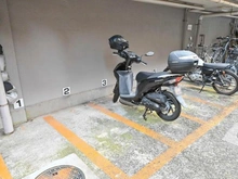 【東京都/世田谷区野沢】日生野沢マンション バイク置き場