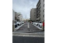 【東京都/世田谷区野沢】フォルスコート学芸大学 駐車場