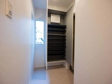 【東京都/目黒区目黒本町】マンションニュー目黒 玄関