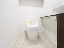 【東京都/世田谷区下馬】ヴェレーナ祐天寺 トイレ