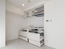 【東京都/目黒区中町】ジェイパーク目黒祐天寺 キッチン：収納