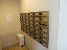 【東京都/目黒区中町】クオリア目黒祐天寺 メールBOX