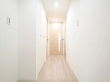 【東京都/世田谷区三軒茶屋】レグノ・スイート三軒茶屋 廊下