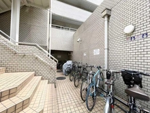 【東京都/世田谷区太子堂】藤和三軒茶屋コープ 駐輪場