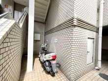 【東京都/世田谷区太子堂】藤和三軒茶屋コープ バイク置き場