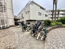 【東京都/目黒区上目黒】祐天寺第二コーポラス 駐輪場