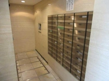 【東京都/目黒区目黒本町】ディアナコート碑文谷イーストアベニュー 宅配BOX