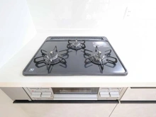 【東京都/世田谷区若林】三洋マンション キッチン：三口コンロ