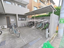 【東京都/世田谷区三軒茶屋】パークノヴァ三軒茶屋南 駐輪場