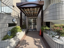 【東京都/目黒区中央町】ネオアージュ祐天寺 アプローチ