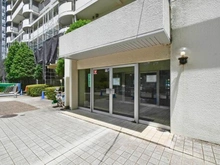 【東京都/練馬区光が丘】光が丘パークタウンゆりの木通り南 1号棟 エントランス