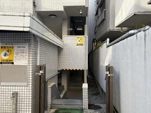 【東京都/練馬区栄町】グレイス江古田 共用部