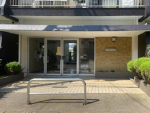 【東京都/西東京市谷戸町】ひばりヶ丘ハイツ A棟 エントランス