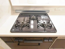 【東京都/練馬区中村北】オリエンタルグリーンコーポラス キッチン：三口コンロ