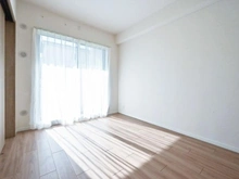 【東京都/板橋区蓮根】グランヴェルジェ西台 洋室