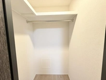 【東京都/練馬区春日町】レーベン練馬春日町GRAN WARD TERRACE 収納：洋室約5.2帖ウォークインクローゼット
