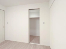 【東京都/練馬区貫井】ロイヤルシャトー中村橋 収納