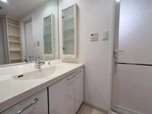 【東京都/中野区江原町】グローリオ中野新江古田 洗面所