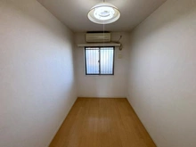 【東京都/中野区江原町】グローリオ中野新江古田 洋室