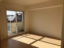 【埼玉県/新座市畑中】シャレール新座 洋室