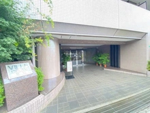 【埼玉県/新座市新堀】ヴィルヌーブ清瀬 アプローチ