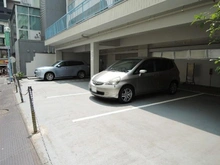 【東京都/渋谷区宇田川町】ニュー渋谷コーポラス 駐車場