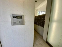 【東京都/港区元麻布】トゥールブランシュ麻布 エントランス：オートロック