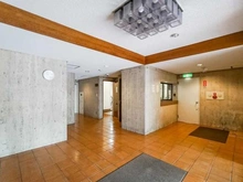 【東京都/港区南麻布】マンション麻布三の橋 エントランス