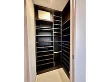 【東京都/品川区小山】パークシティ武蔵小山　ザ　タワー 収納：シューズインクローゼット