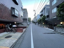 【東京都/港区南麻布】日興パレス南麻布第2 前面道路