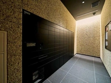 【東京都/港区三田】アトラス麻布十番 宅配BOX