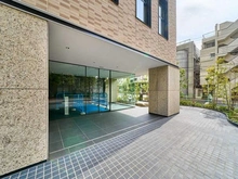 【東京都/港区三田】アトラス麻布十番 エントランス